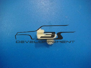 Agrafe de fixation de tringlerie de verrouillage de porte