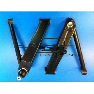 Triangle inférieur  AV MAXI 5 (la paire)