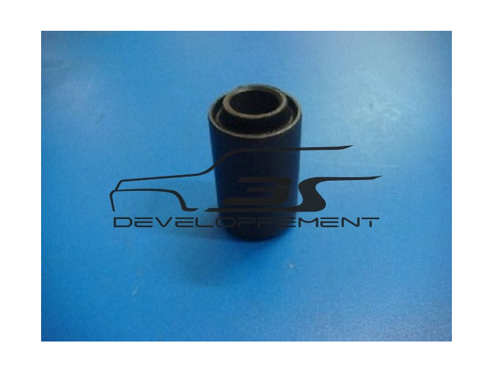 Silentbloc de triangle AV inférieurPartie AR (1pièce)