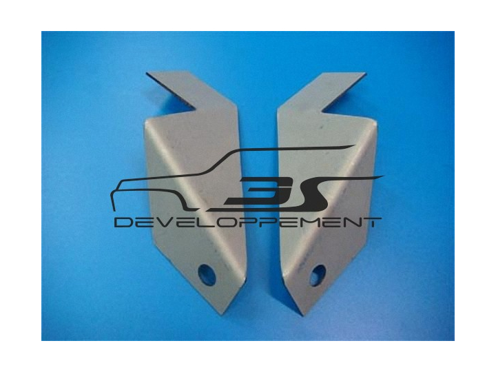 Renforts de liaison entre chapelle et longeron.