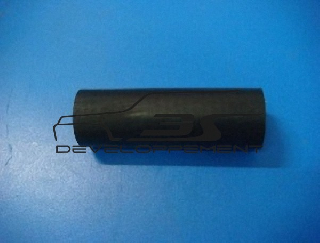 Durite entre gros tube Rilsan et goulotte d’essence