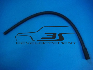 Durite entre goulotte à essence et T