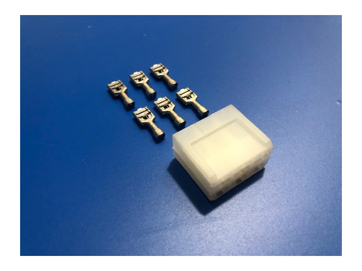 Boitier connecteur 8 voies