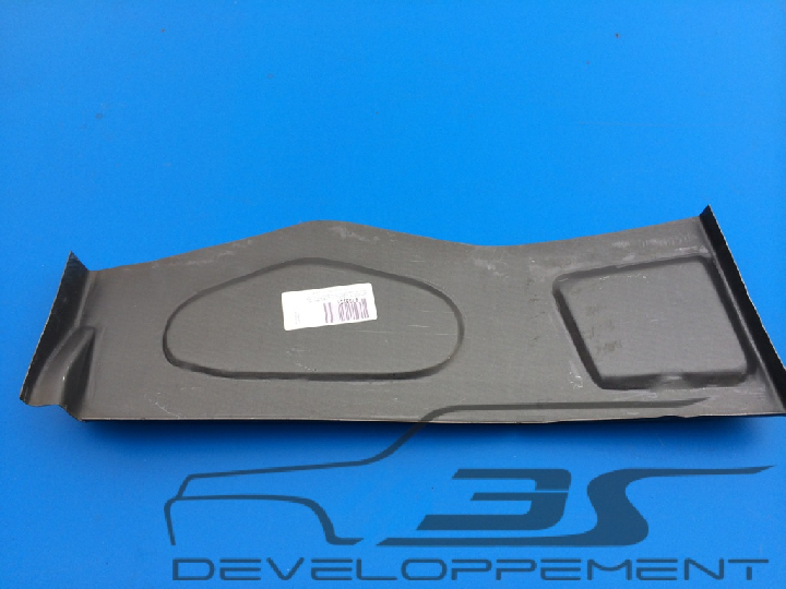 Tôle de réparation de châssis sous l'aile avant gauche