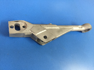 Triangle av droit MEGANE kit car (la pièce)