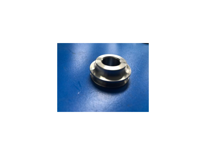 Entretoise inox triangle AR/INF