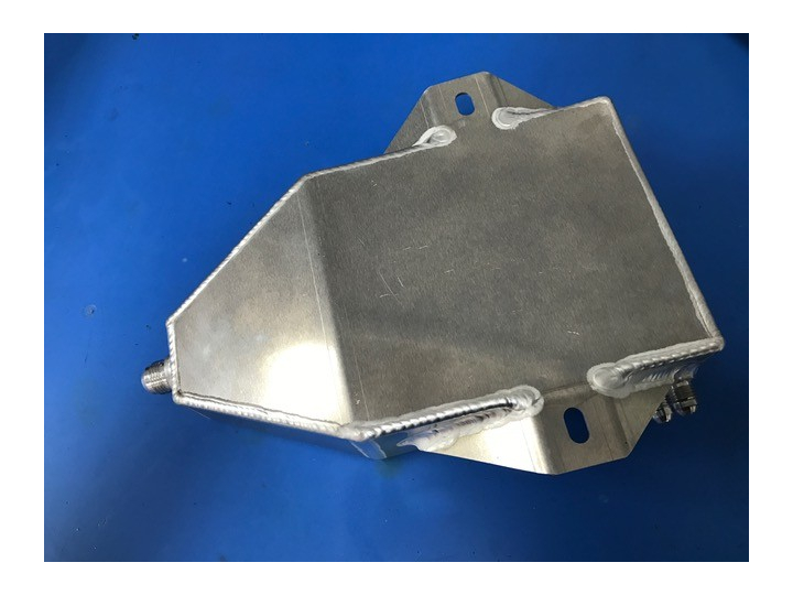 Réservoir tampon essence Tour de Corse