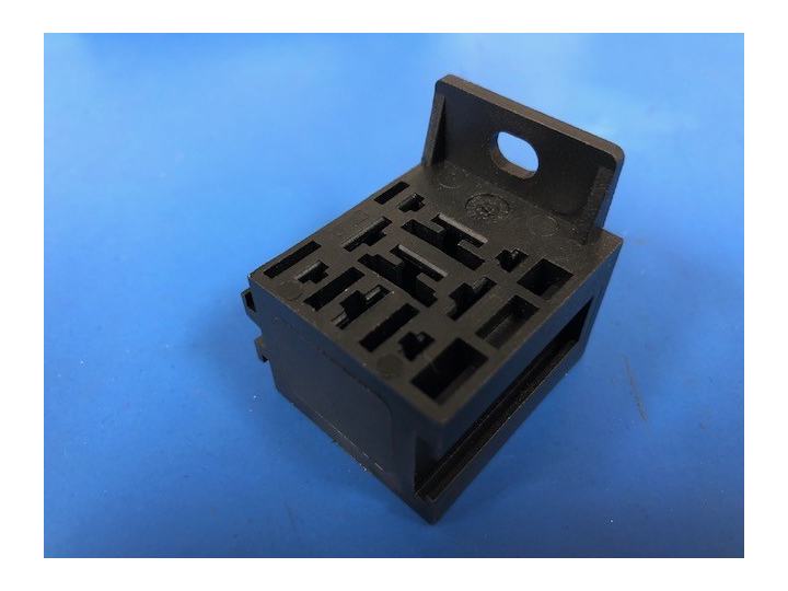 Support relais 4 et 5 broches standard