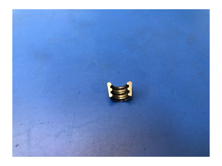 Clavette de soupape tri-bourrelets