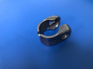 Collier tringlerie de boite