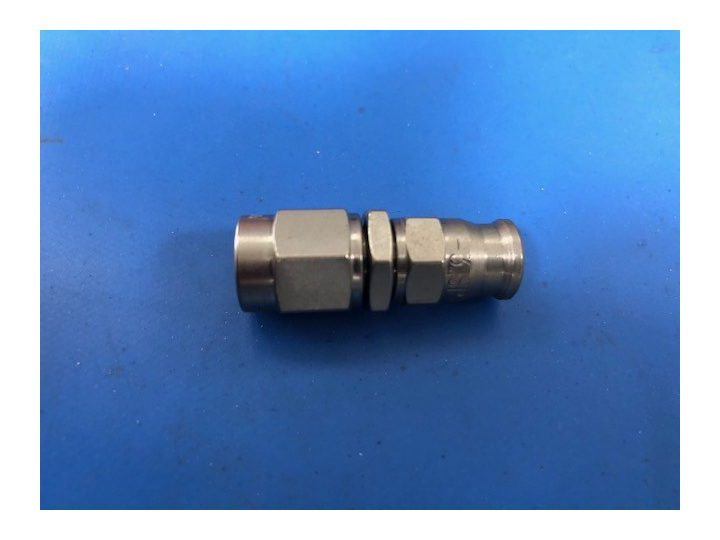 Raccord droit 3/8x24 DH3