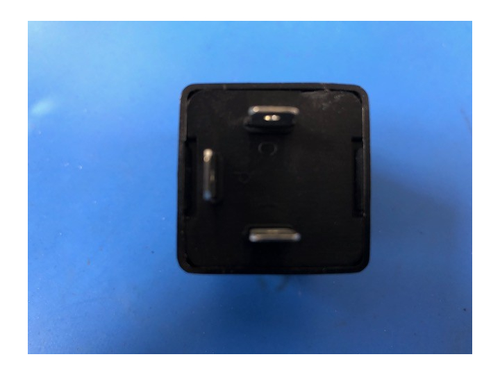 Relais 4 broches standard