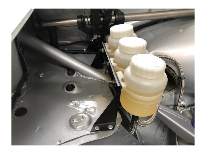 Support bocaux de frein gr4 et grB