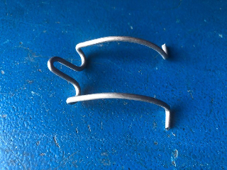 Clips boitier filtre a air