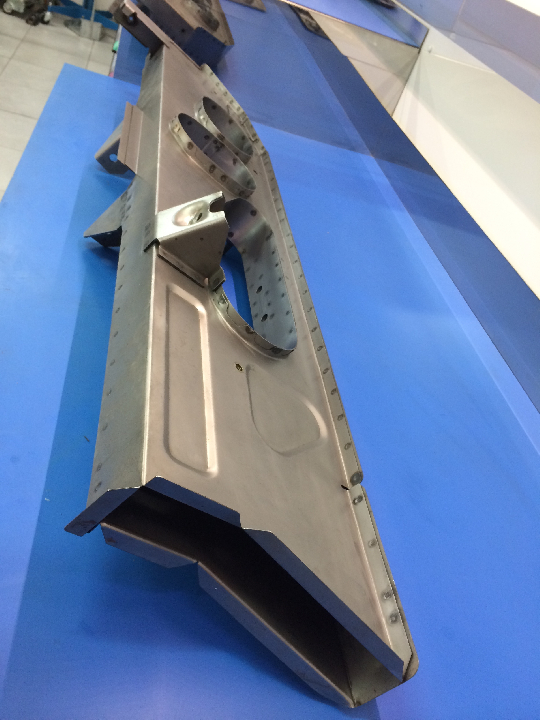 Longeron R5 turbo Droit-1