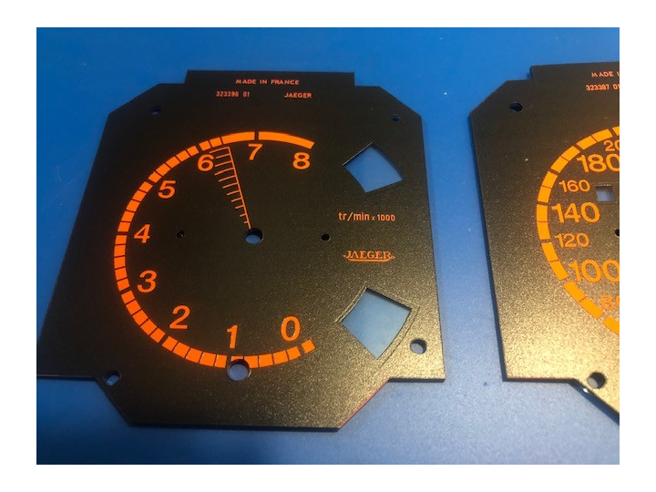 Fond de compteur R5 Turbo-1