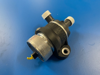 Pompe à eau électrique refroidissement échangeur