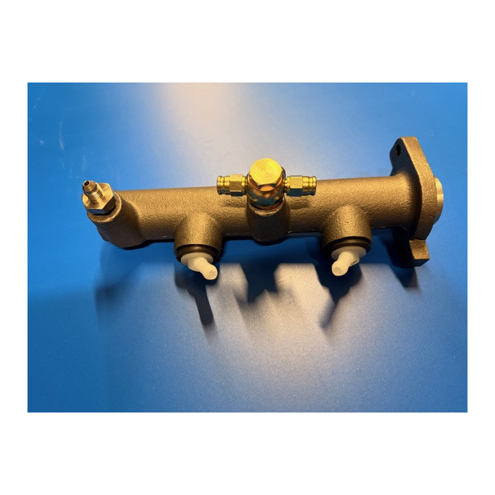 Raccords 3 voies pour maitre cylindre de freinFreins